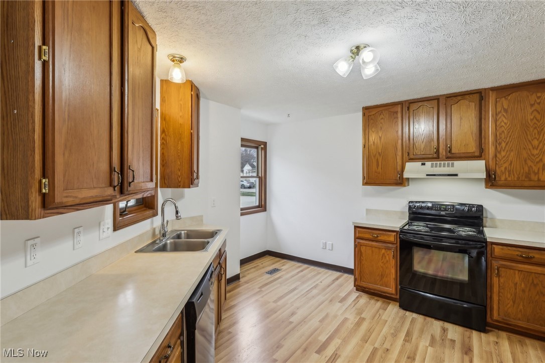 148 Marian Lane Berea OH 44017