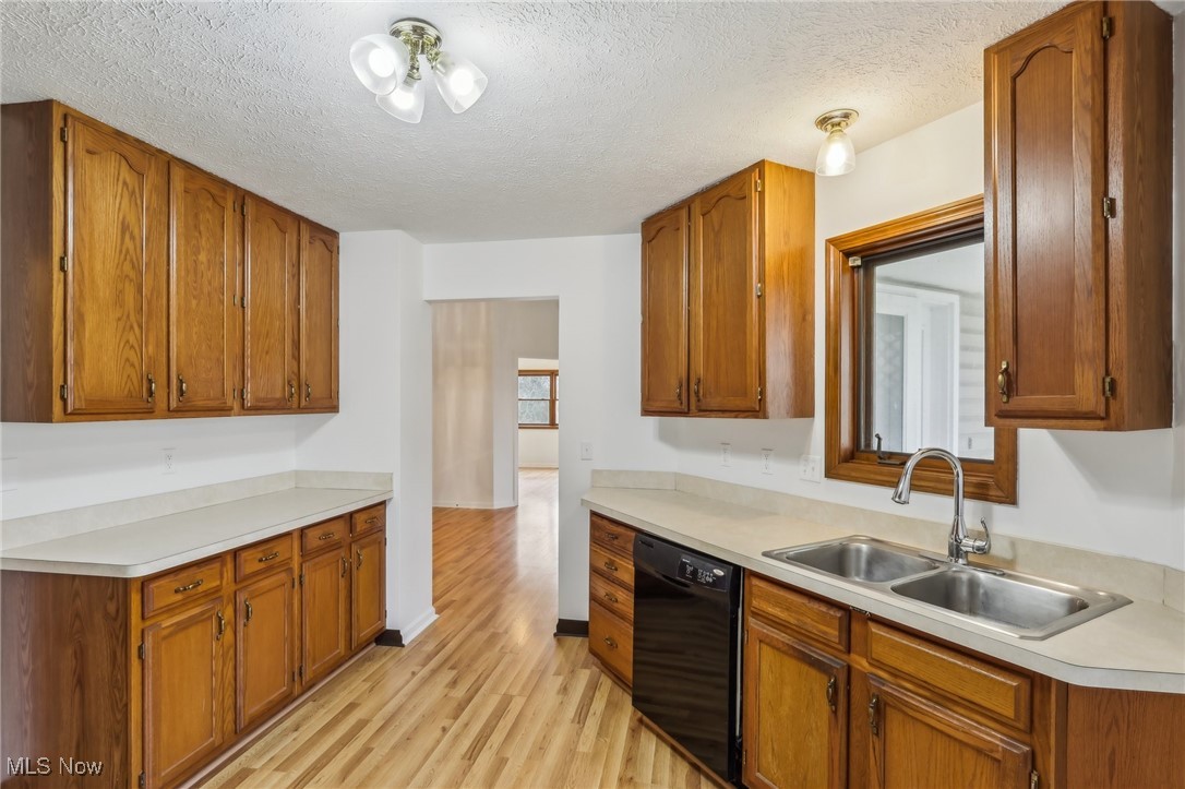 148 Marian Lane Berea OH 44017