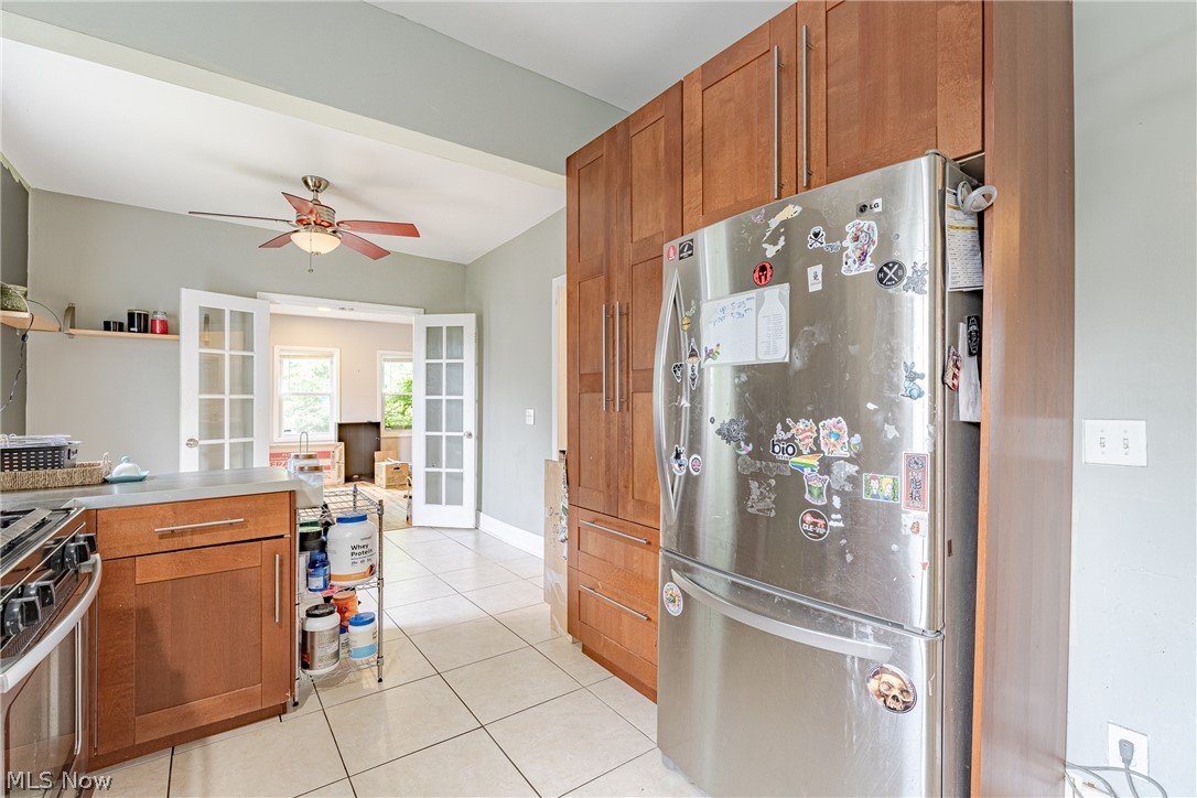 132 E 156th Street Cleveland OH 44110