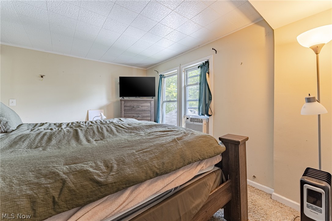 132 E 156th Street Cleveland OH 44110