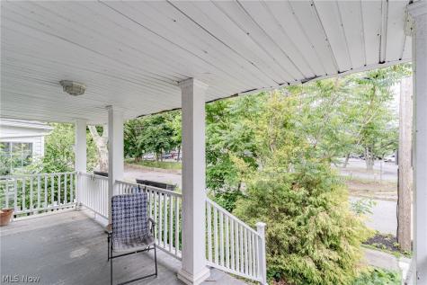 132 E 156th Street Cleveland OH 44110