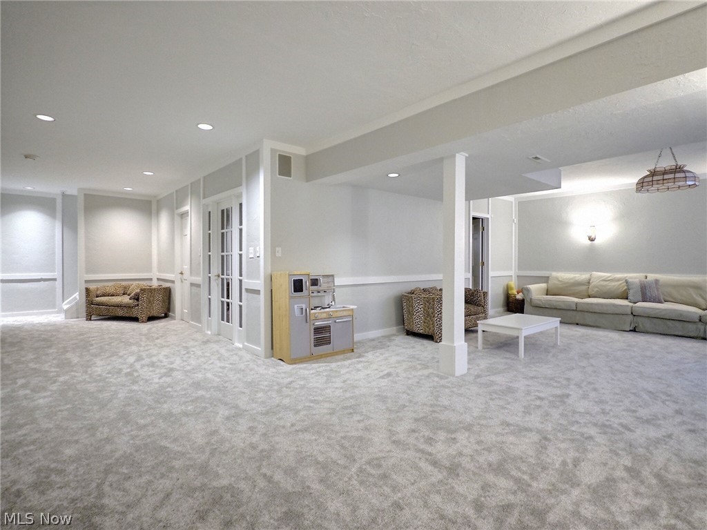 1160 Fox Hill Drive Gates Mills OH 44040