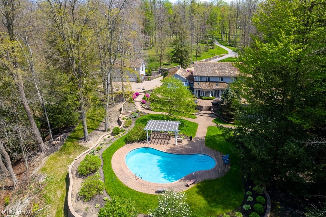 1160 Fox Hill Drive Gates Mills OH 44040