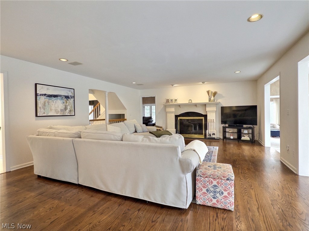1160 Fox Hill Drive Gates Mills OH 44040