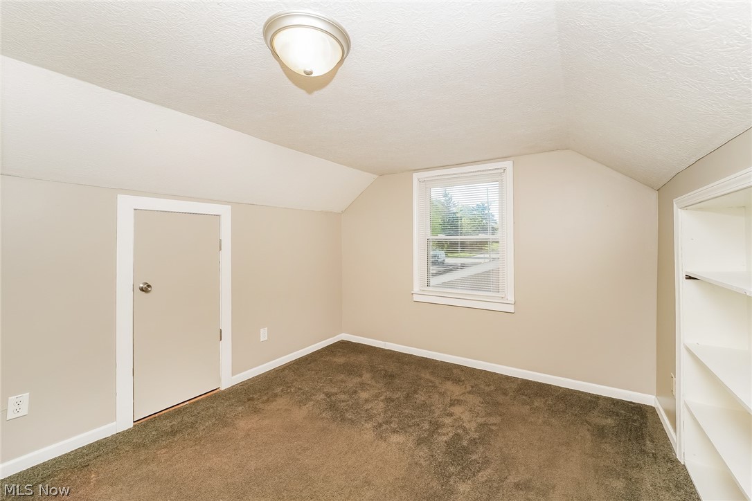 2910 Elmwood Street Cuyahoga Falls OH 44221