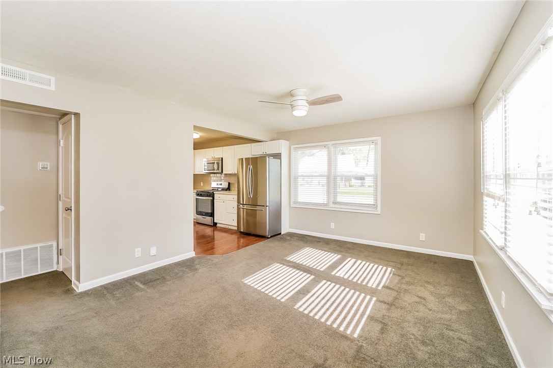 2910 Elmwood Street Cuyahoga Falls OH 44221