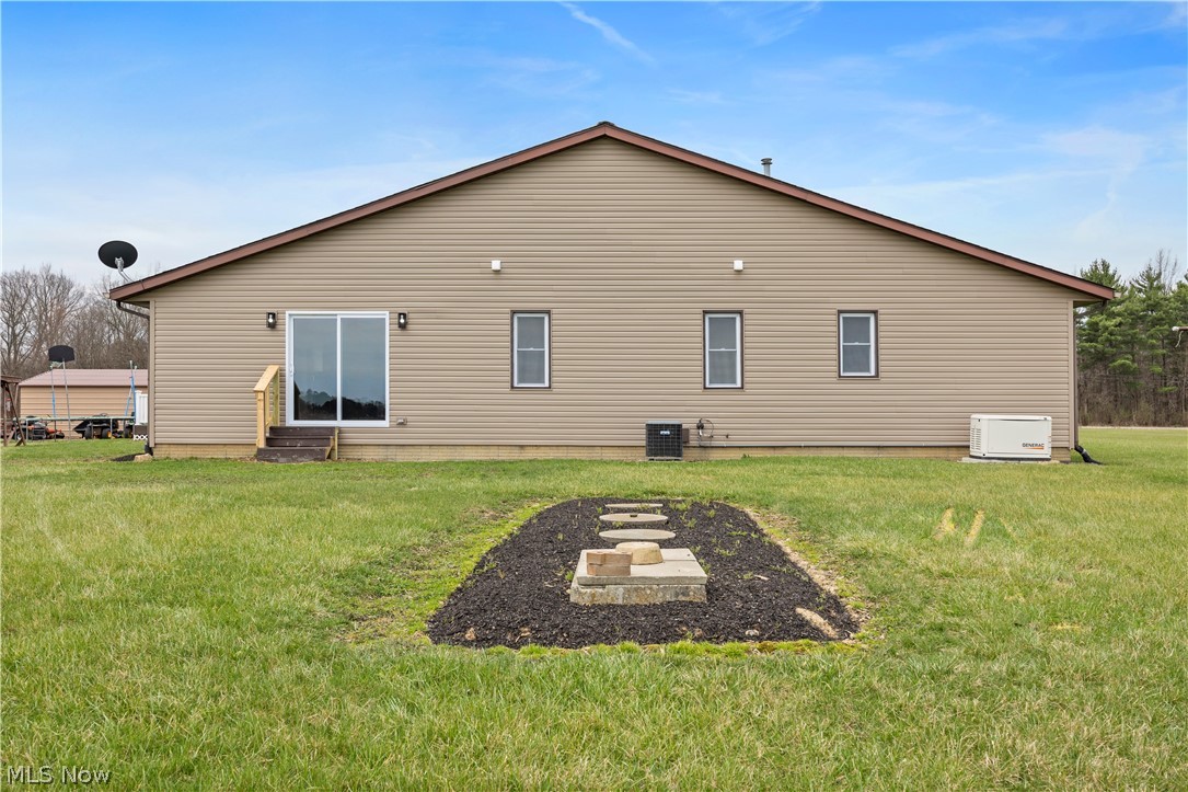 36220 Neff Road Grafton OH 44044
