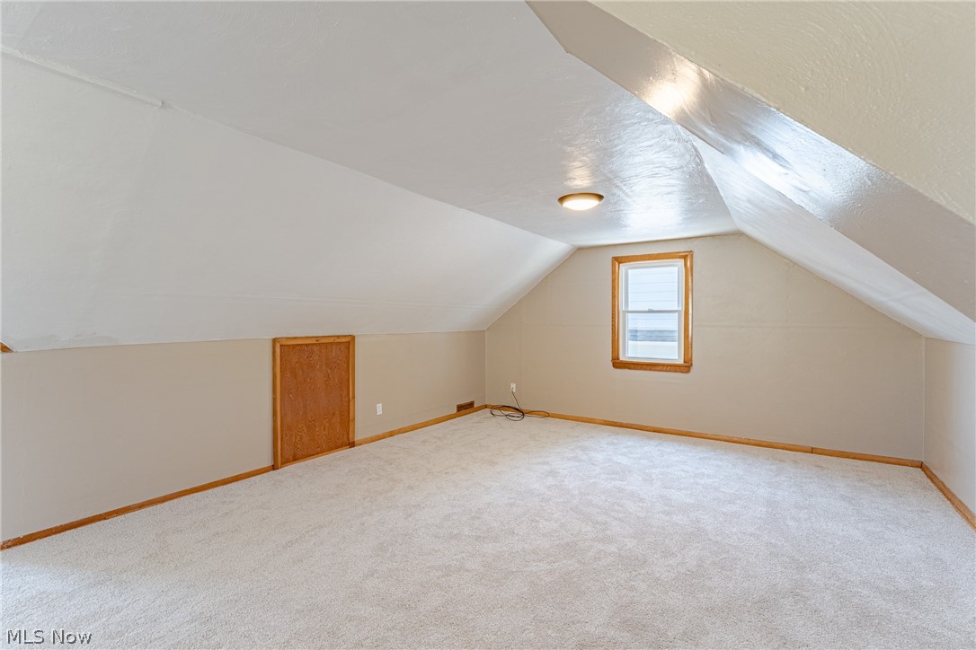 12408 Sprecher Avenue Cleveland OH 44135
