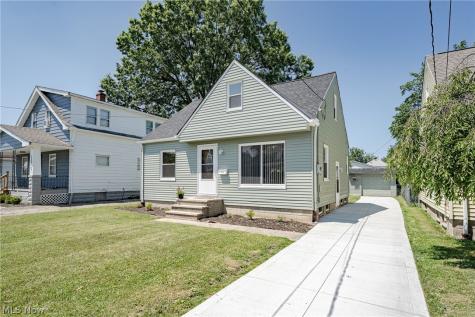 12408 Sprecher Avenue Cleveland OH 44135