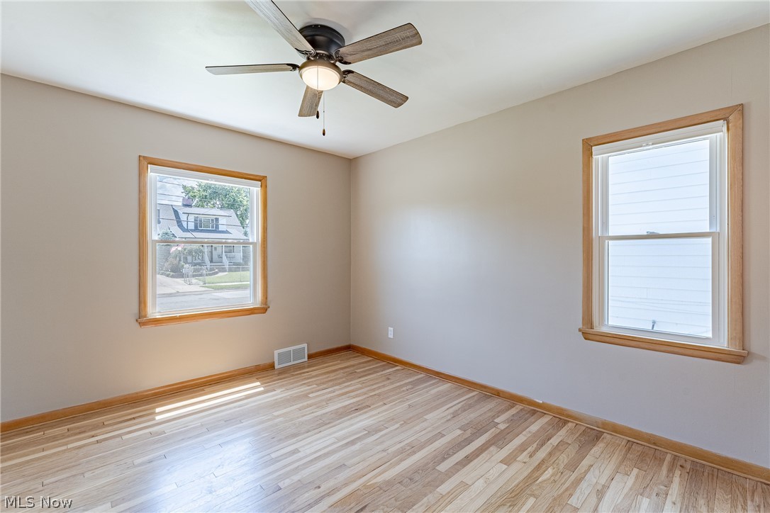 12408 Sprecher Avenue Cleveland OH 44135