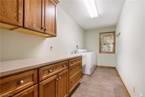 6236 Buckley Circle NW Massillon OH 44646