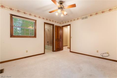 6236 Buckley Circle NW Massillon OH 44646