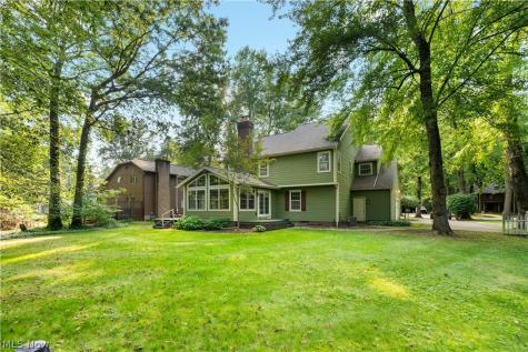 6236 Buckley Circle NW Massillon OH 44646