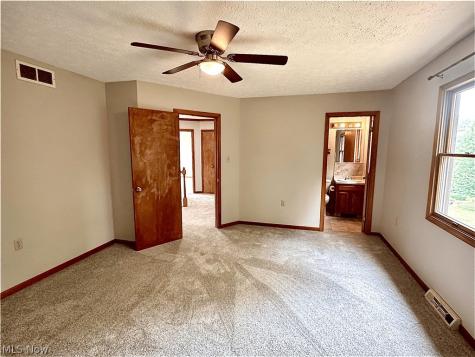 7562 Southampton Drive North Royalton OH 44133
