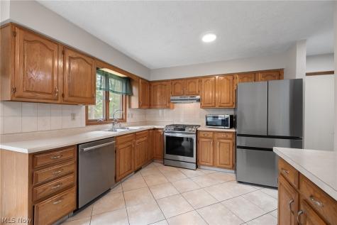 7562 Southampton Drive North Royalton OH 44133
