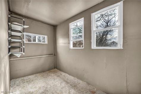 1742 Wayside Road Cleveland OH 44112