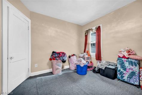 1742 Wayside Road Cleveland OH 44112