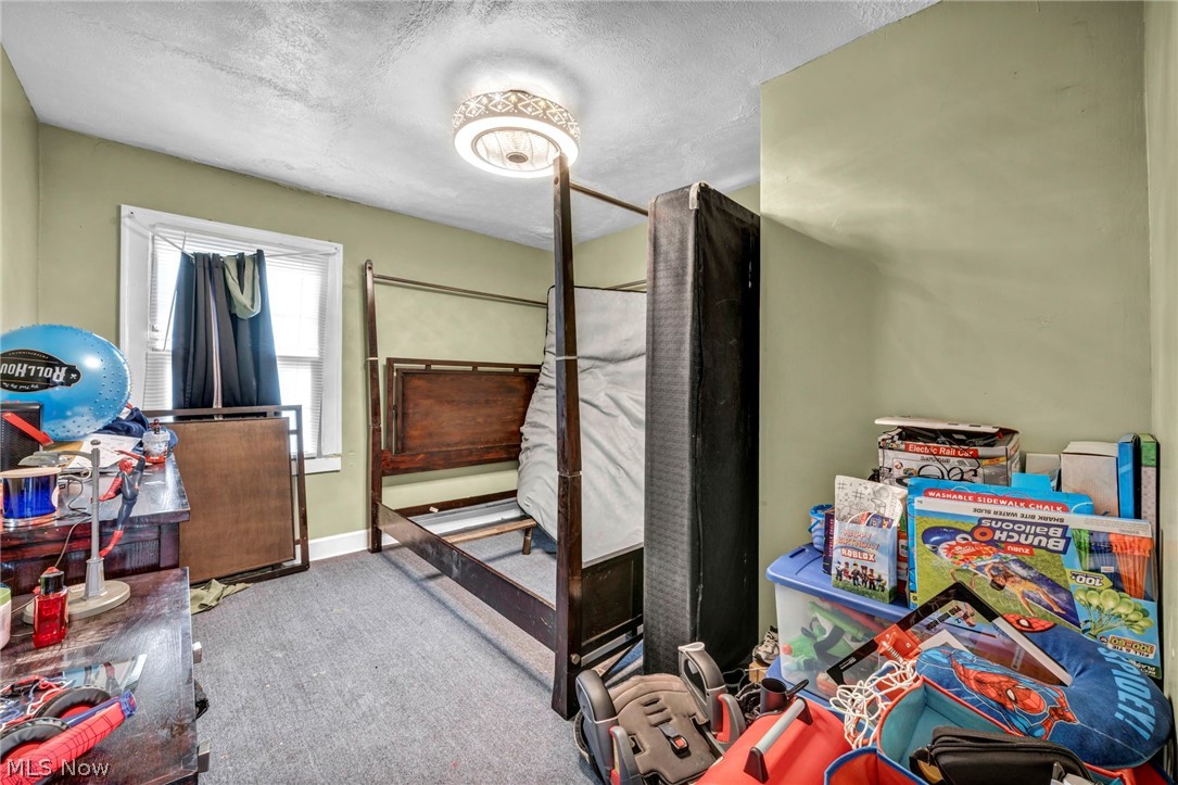1742 Wayside Road Cleveland OH 44112