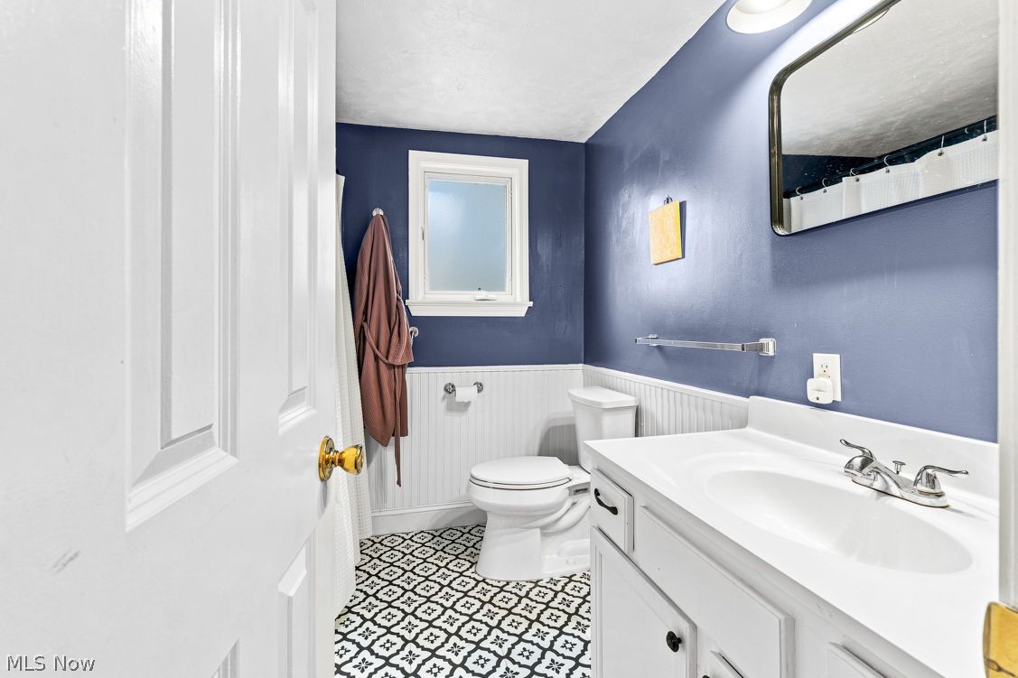 7135 Cedar Street Chagrin Falls OH 44022