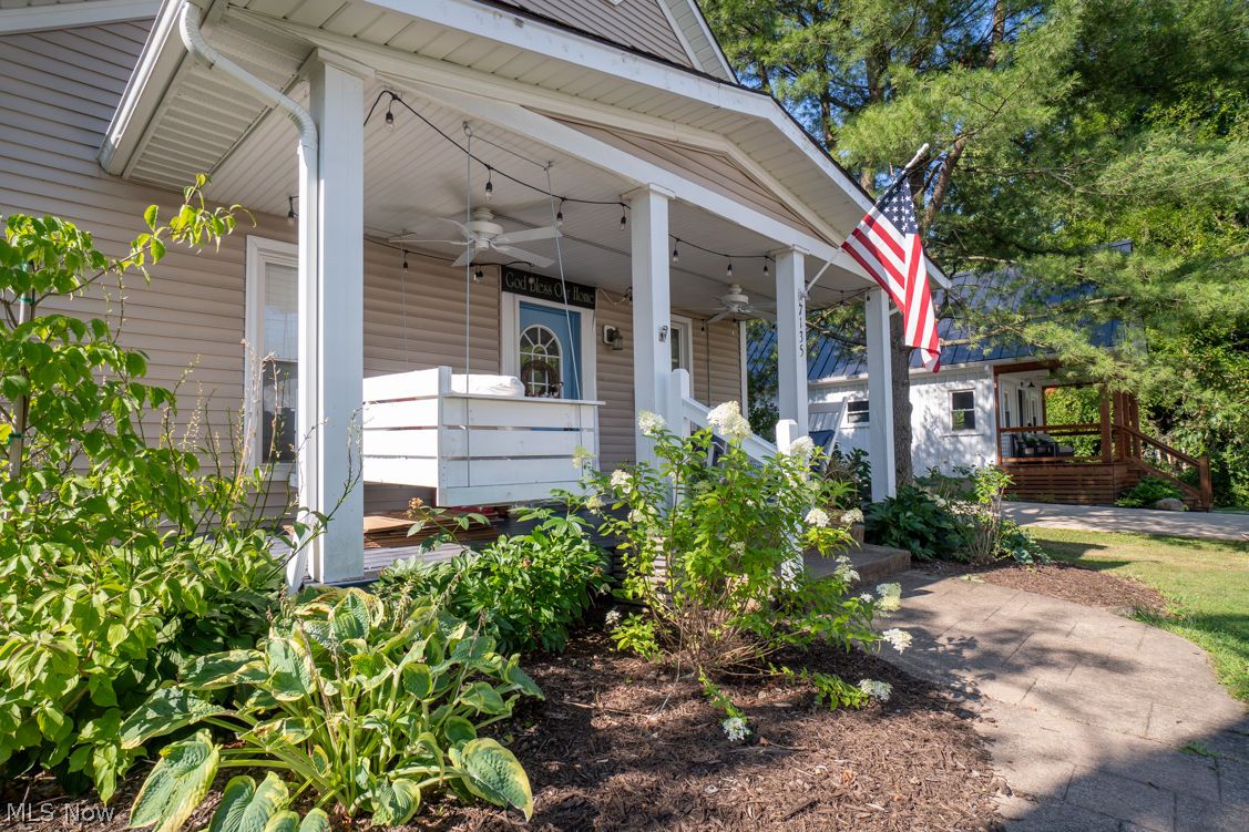 7135 Cedar Street Chagrin Falls OH 44022