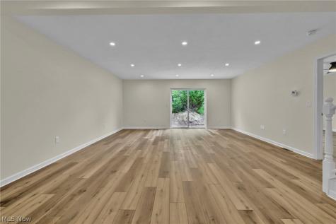 1404 Mussel Shoals Drive Brunswick OH 44212