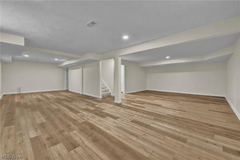1404 Mussel Shoals Drive Brunswick OH 44212