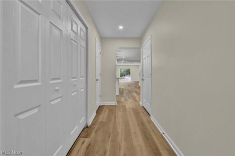 1404 Mussel Shoals Drive Brunswick OH 44212