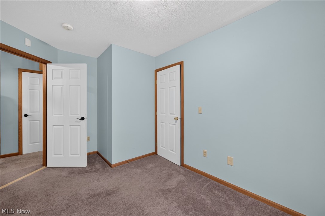 702 Willow Dale Street NW Bolivar OH 44612