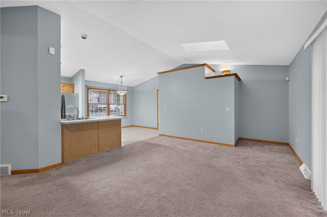 702 Willow Dale Street NW Bolivar OH 44612