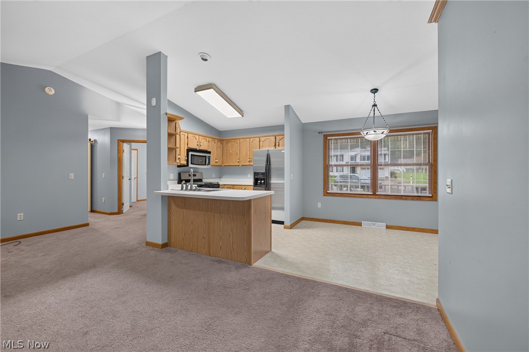 702 Willow Dale Street NW Bolivar OH 44612