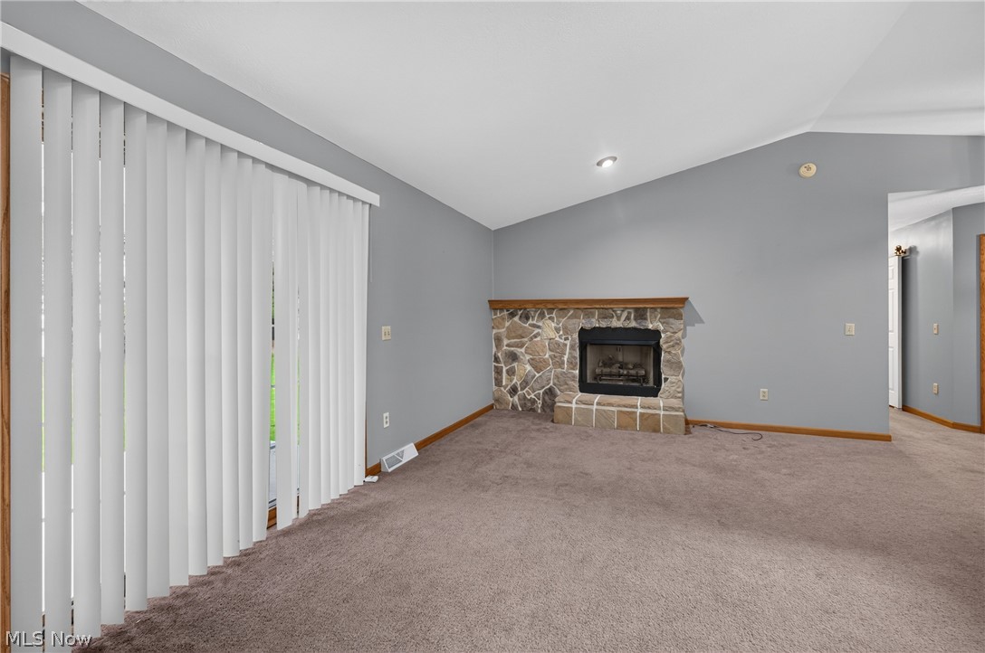 702 Willow Dale Street NW Bolivar OH 44612