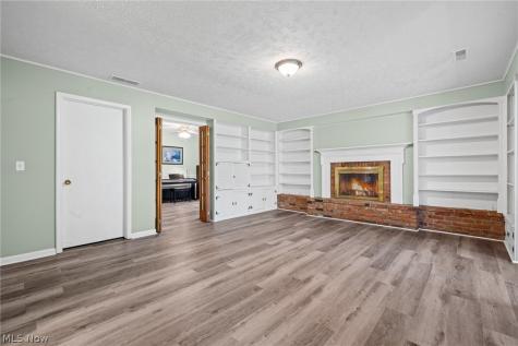 8435 Markwood Drive Mentor OH 44060