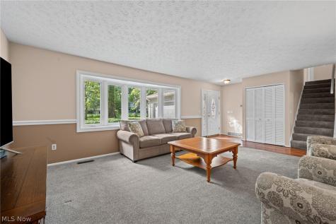 8435 Markwood Drive Mentor OH 44060