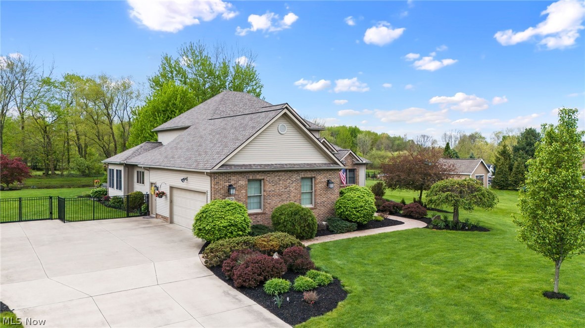 5180 Cheyney Lane Brunswick Hills OH 44212