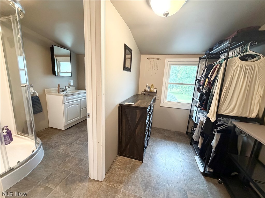 6819 State Route 46 Cortland OH 44410