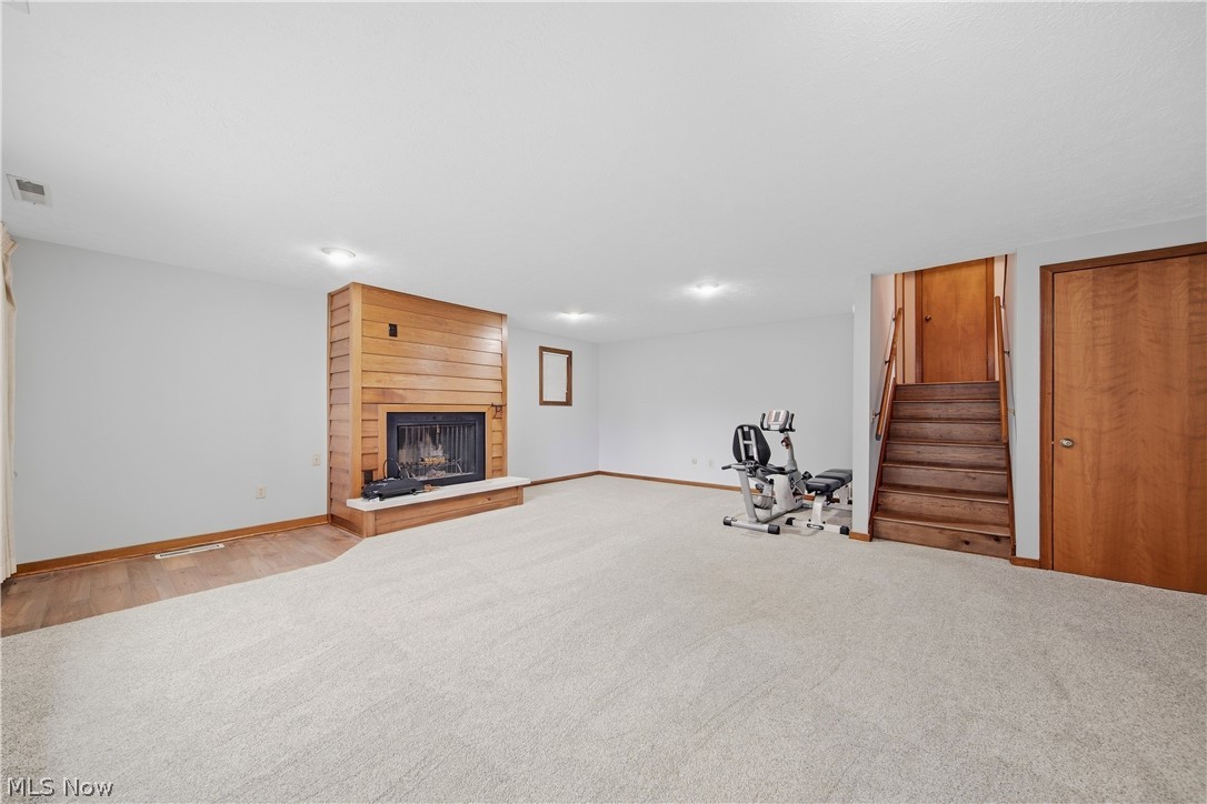 4727 Greenbriar Square NE Canton OH 44714