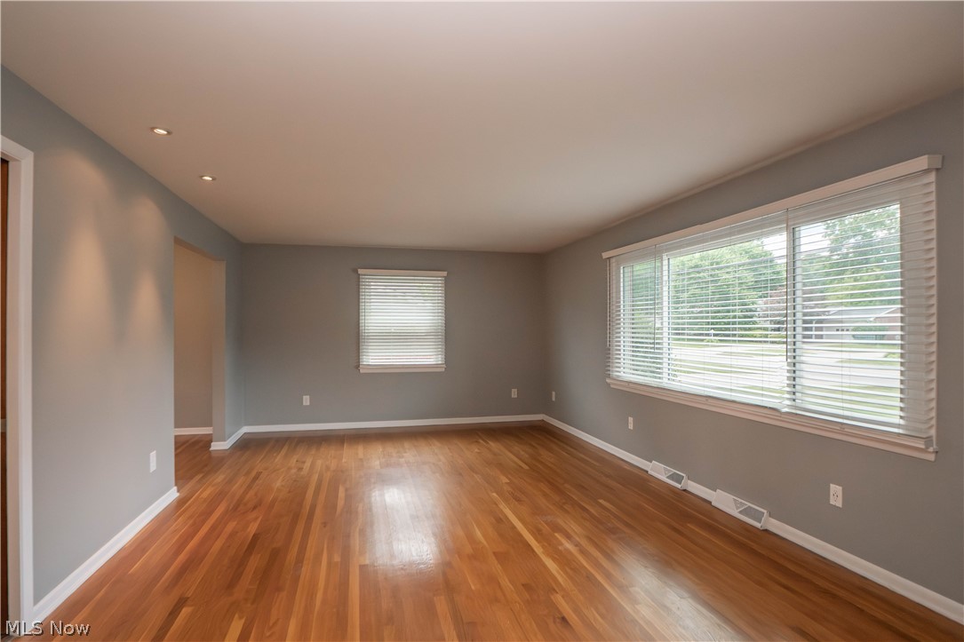 903 Glenwood Street SW North Canton OH 44720
