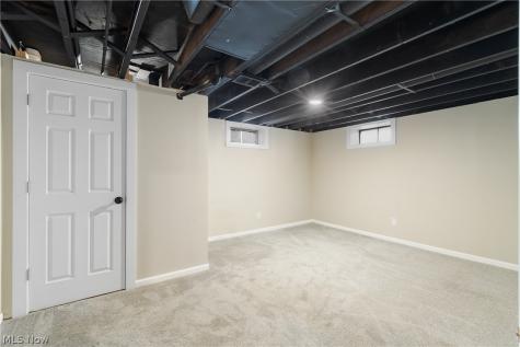 632 Alpha Avenue Akron OH 44312