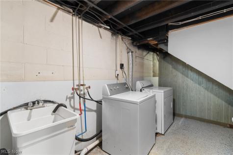 632 Alpha Avenue Akron OH 44312