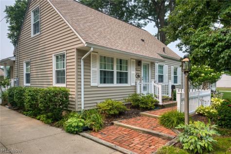 830 Monroe Avenue Cuyahoga Falls OH 44221