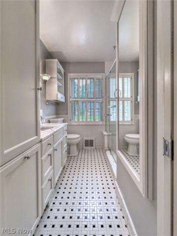 830 Monroe Avenue Cuyahoga Falls OH 44221
