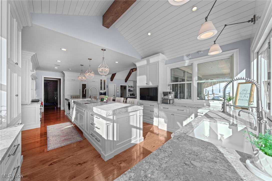 15675 Cothelstone Lane Chagrin Falls OH 44022