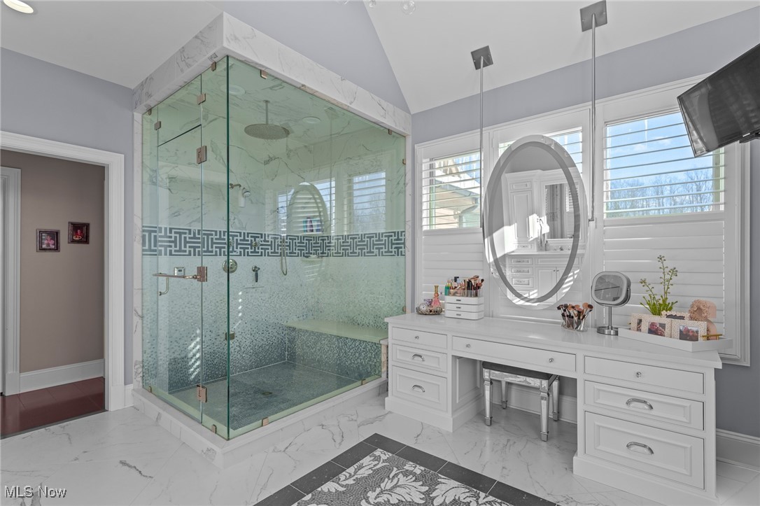 15675 Cothelstone Lane Chagrin Falls OH 44022