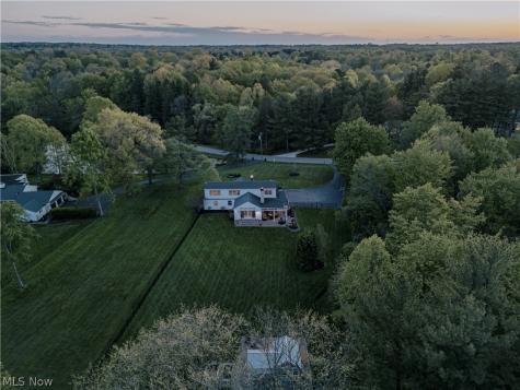 35 Murwood Drive Moreland Hills OH 44022