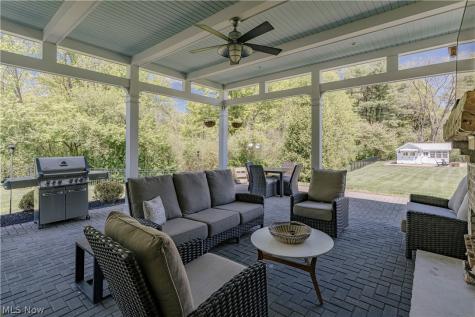 35 Murwood Drive Moreland Hills OH 44022