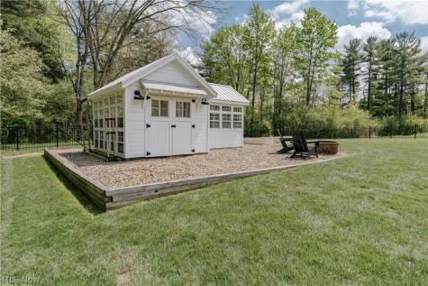 35 Murwood Drive Moreland Hills OH 44022