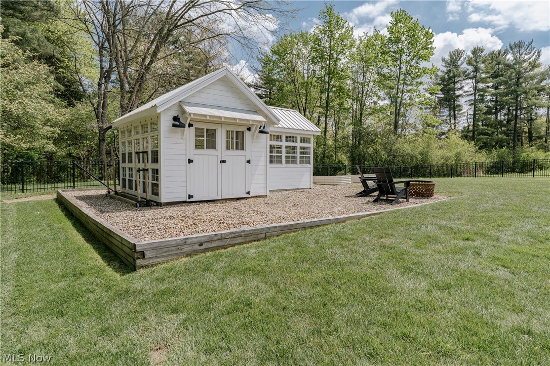 35 Murwood Drive Moreland Hills OH 44022