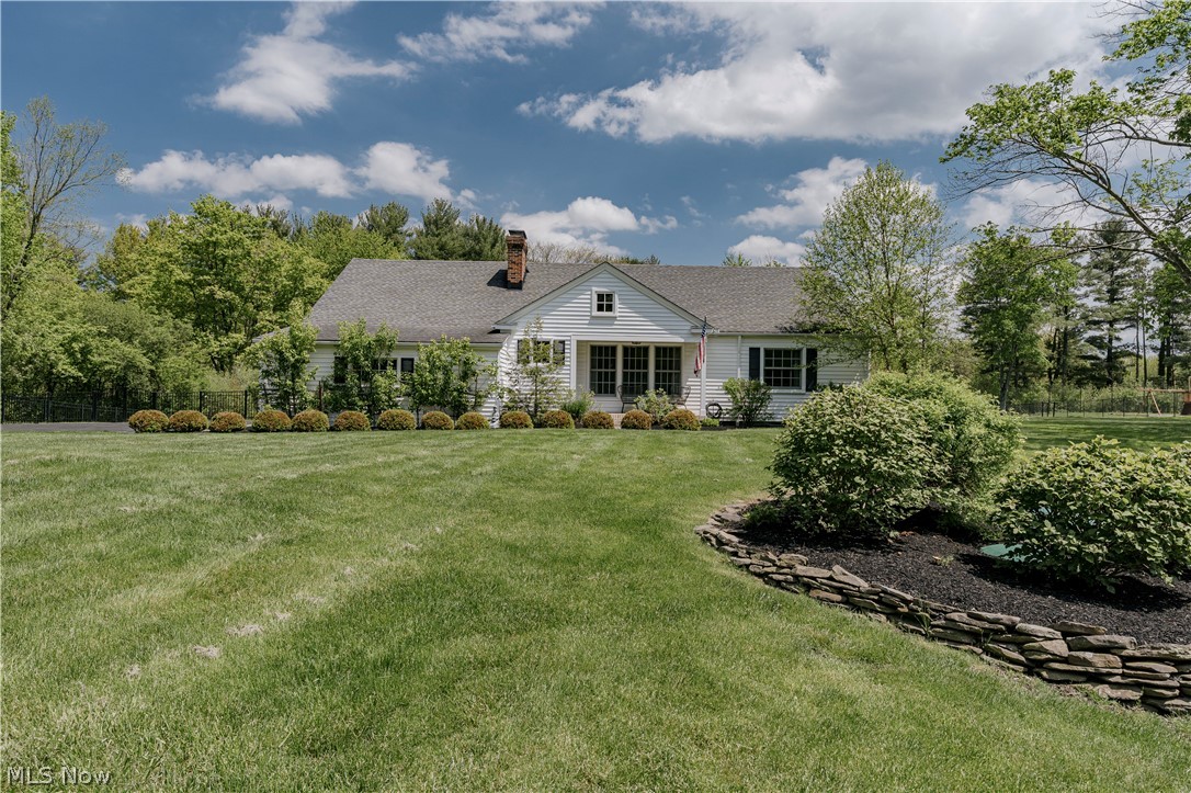 35 Murwood Drive Moreland Hills OH 44022