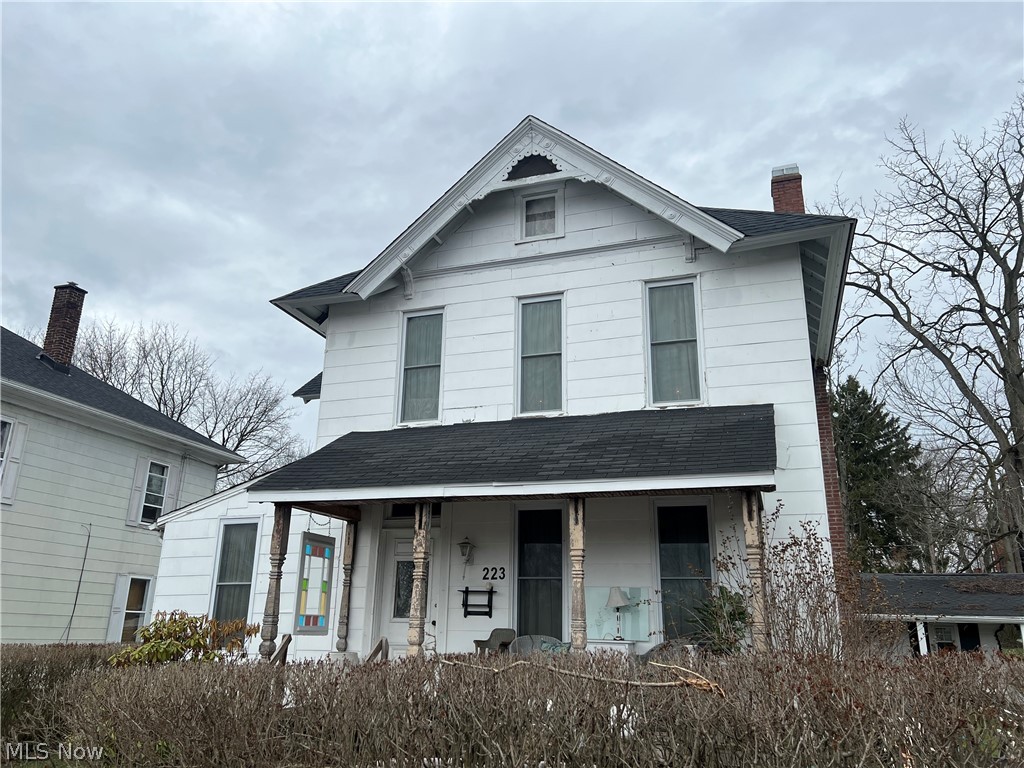 223 S Main Street Columbiana OH 44408