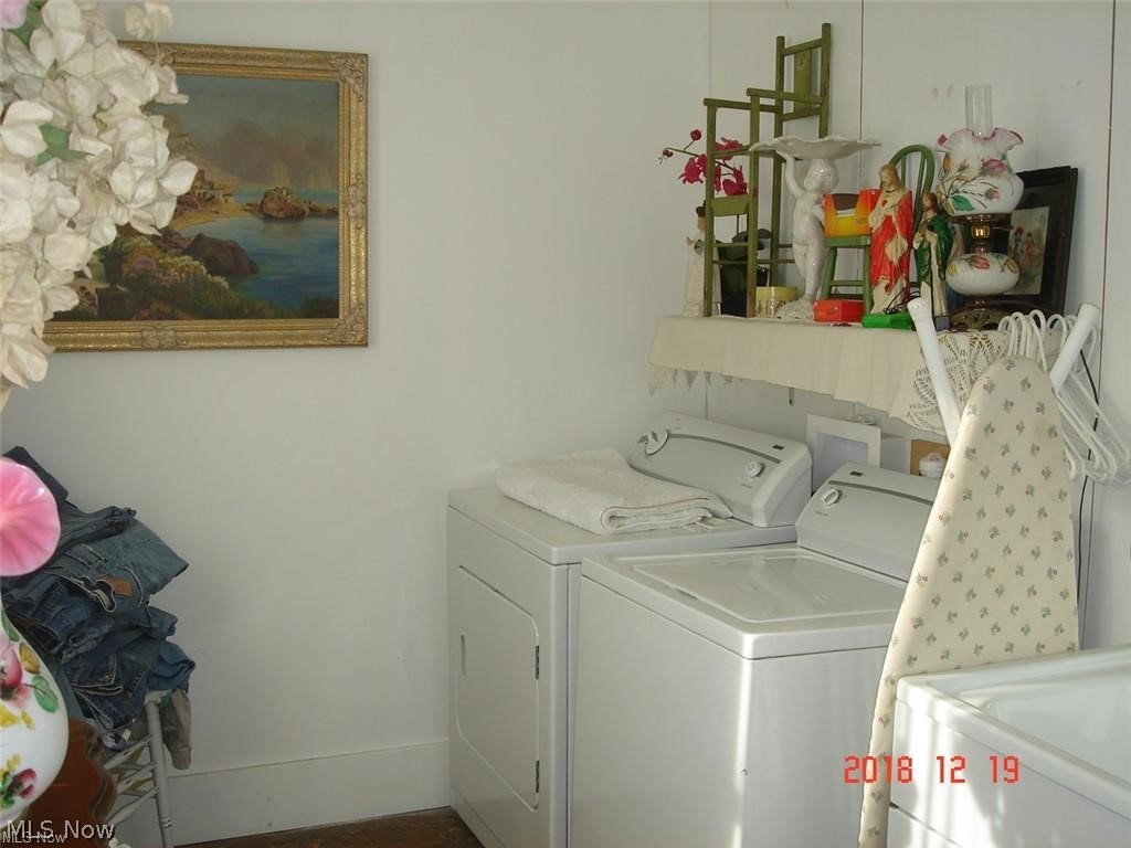 223 S Main Street Columbiana OH 44408